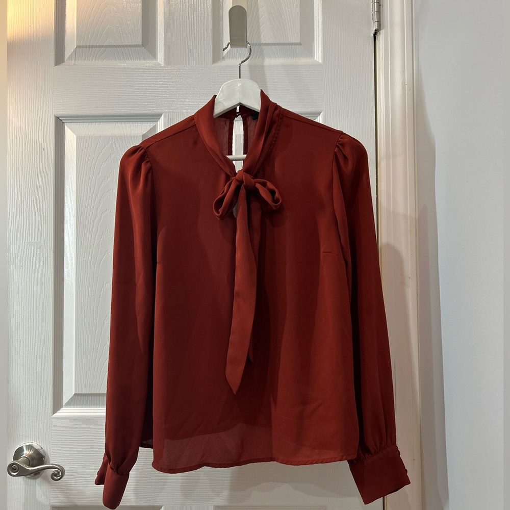Forever 21 Elegant Chiffon Blouse